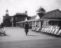 Hastings Pier 1956-b